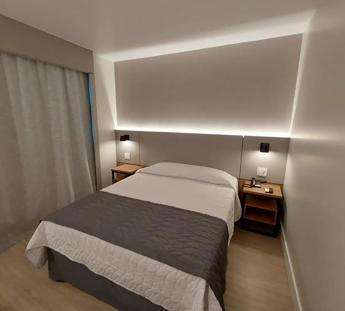 Mogano Business Hotel- Eletroposto Chapecó Βραζιλία