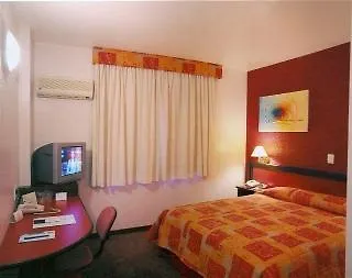 Mogano Business Hotel- Eletroposto Chapecó