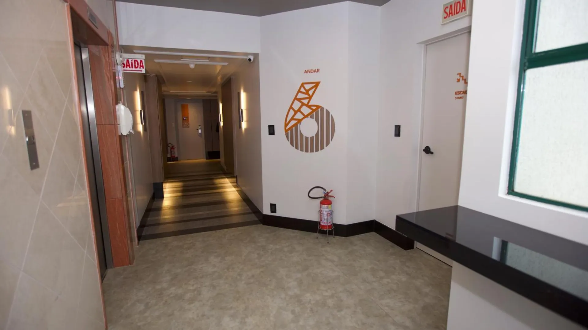 Chapecó Mogano Business Hotel- Eletroposto ברזיל